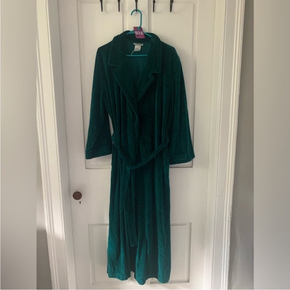 Vintage vanity fair robe - Picture 1 of 1